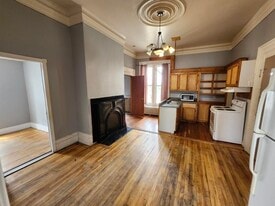 101-101 Elliott Row in Saint John, NB - Building Photo
