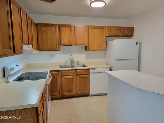 property at 621 E Papago Dr