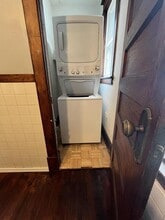 20 Besch Ave in Albany, NY - Building Photo - Building Photo