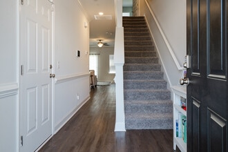 24 Stafford Lp in Richmond Hill, GA - Building Photo - Building Photo