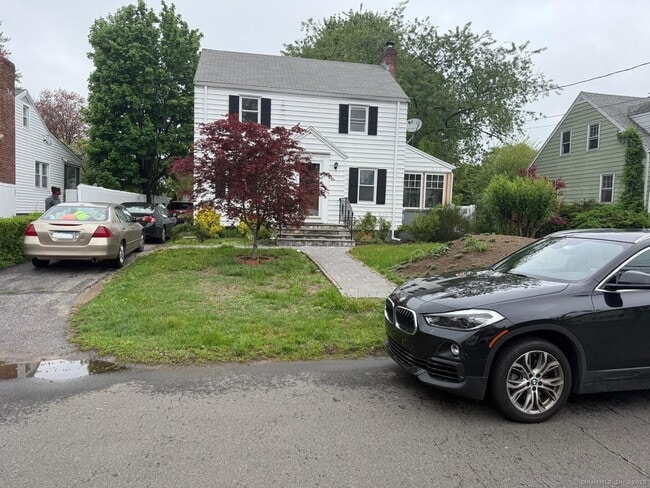 property at 267 Rosewood Pl