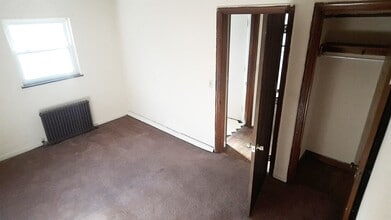 956 Ludlow Ave in Cincinnati, OH - Building Photo - Building Photo