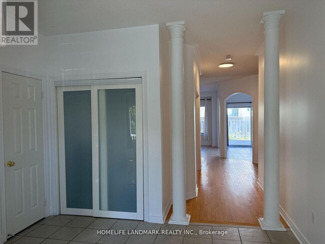 37 Osmond Appleton Rd in Markham, ON - Building Photo - Building Photo