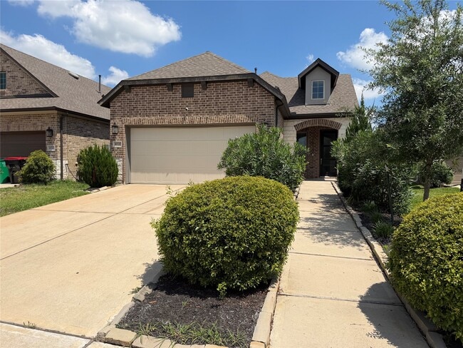 property at 10727 Bridgeport Path Ct