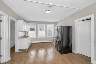 50 1/2 Common St in Lawrence, MA - Building Photo - Building Photo