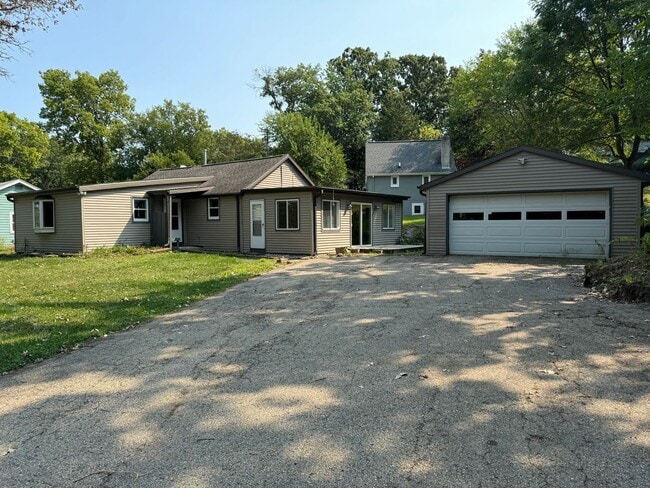 property at 4675 Goodland Park Rd
