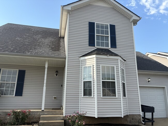 515 Fox Trot Dr in Clarksville, TN - Building Photo - Building Photo