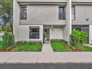 1381 NW 99th Ave in Pembroke Pines, FL - Building Photo - Building Photo