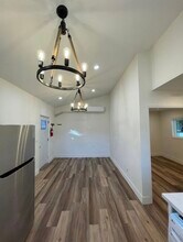 13353 Killion St in Sherman Oaks, CA - Building Photo - Building Photo