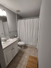 100 Kensington Blvd in Bluffton, SC - Foto de edificio - Building Photo