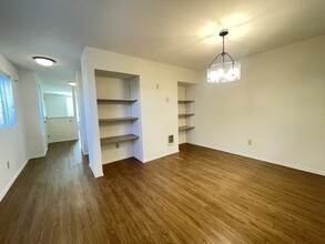 323 Meadow Ave N in Renton, WA - Building Photo - Building Photo