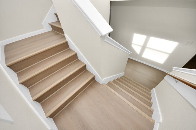 21318 Pine Monte Ridge Ln