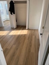 141 Hillsdale Rd, Unit 2 in Somerville, MA - Foto de edificio - Building Photo