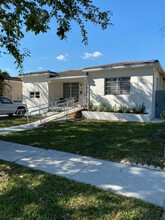 1415 SW 17th Terrace in Miami, FL - Foto de edificio - Building Photo