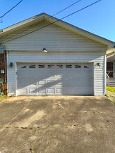 1202 Rickwood Rd in Florence, AL - Building Photo - Building Photo