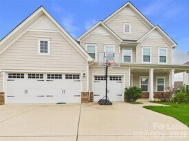 730 Autumn Sage Dr in Indian Trail, NC - Building Photo
