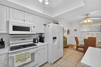 20151 Ian Ct in Estero, FL - Building Photo - Building Photo