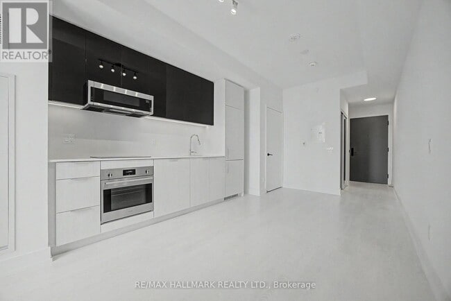 308 Jarvis St in Toronto, ON - Building Photo - Building Photo