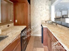 4620 Monticello Dr in Beaumont, TX - Building Photo - Building Photo