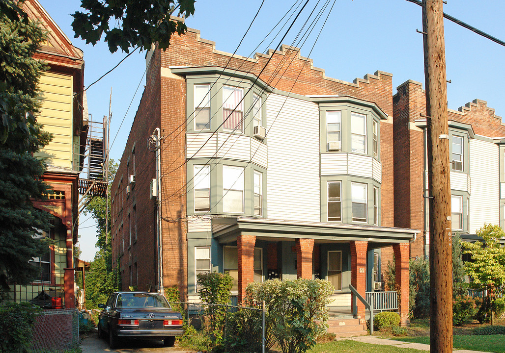 79 Garden St in Poughkeepsie, NY - Building Photo