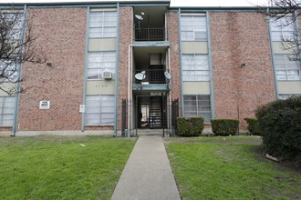 Hartford Apartments in Dallas, TX - Foto de edificio - Building Photo