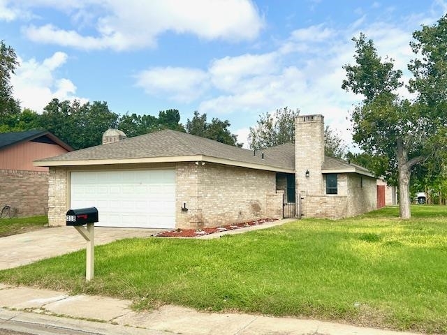 318 Montana St in Laredo, TX - Building Photo - Building Photo