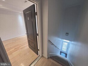 243 Florida Ave NE, Unit 3 in Washington, DC - Building Photo - Building Photo