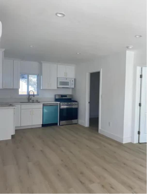 property at 10900 Lillian Ln