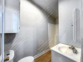 1108 W McCarty Ln in San Marcos, TX - Building Photo - Building Photo