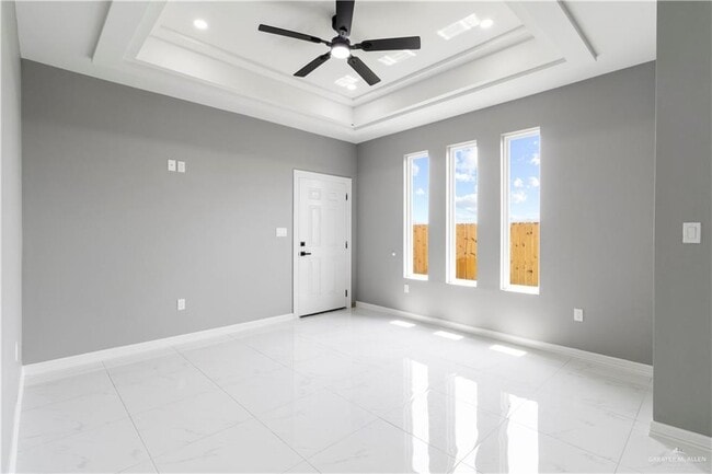 916 W 13th St in San Juan, TX - Building Photo - Building Photo
