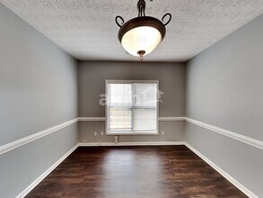 3208 Milstead Walk Way in Buford, GA - Foto de edificio - Building Photo