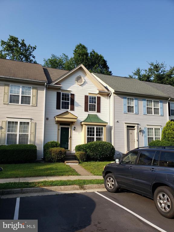 property at 9426 Silver Meteor Ct