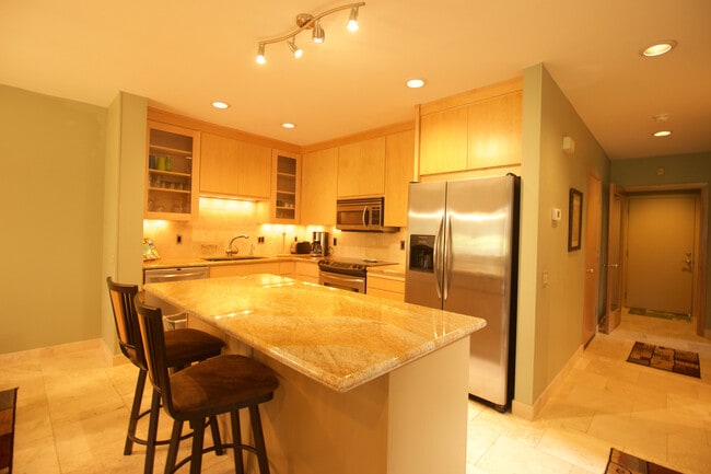 8 Eaglewood in Bend, OR - Building Photo - Building Photo