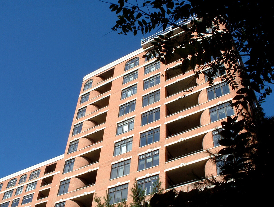 The Top in Maplewood, NJ - Building Photo