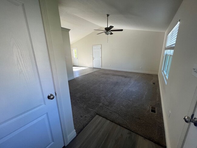 808 McLiviane Ct in Pevely, MO - Building Photo - Building Photo