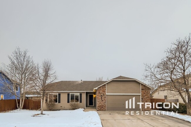 property at 305 Disc Ln