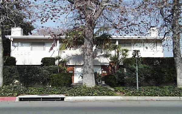 13055 Moorpark St in Studio City, CA - Building Photo - Building Photo