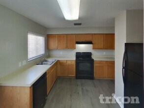 13404 Prestwick Dr in Riverview, FL - Building Photo - Building Photo