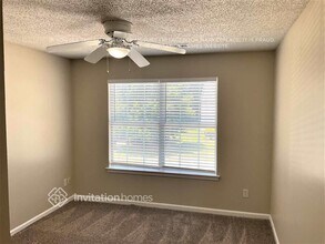 3547 Brookstone Way in Union City, GA - Foto de edificio - Building Photo