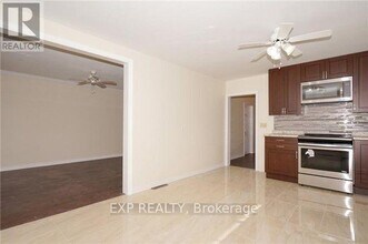 421 Woodcrest Ave in Oshawa, ON - Building Photo - Building Photo