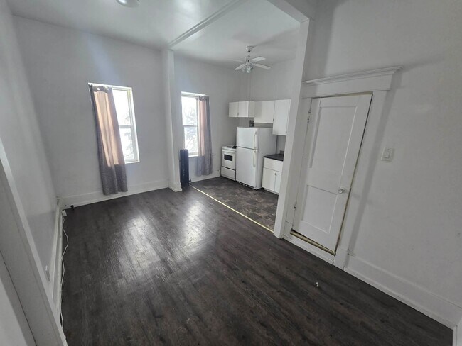 501 McMillan Ave in Winnipeg, MB - Building Photo - Building Photo