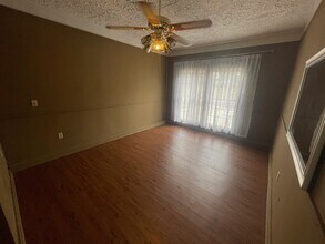 3614 SW Cerro Vista St in Huntsville, AL - Building Photo - Building Photo