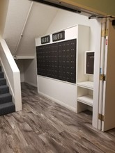 Quiet & Quaint 55+ Community (24724 Valley St) in Santa Clarita, CA - Building Photo - Building Photo