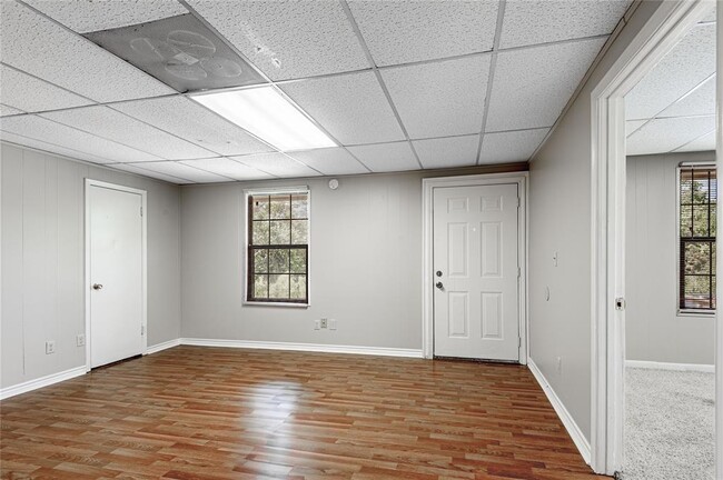 626 University Ave in Huntsville, TX - Building Photo - Building Photo