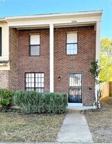 2344 N Orchid Dr in Memphis, TN - Building Photo
