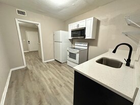 4219 Springfield Blvd in Jacksonville, FL - Building Photo