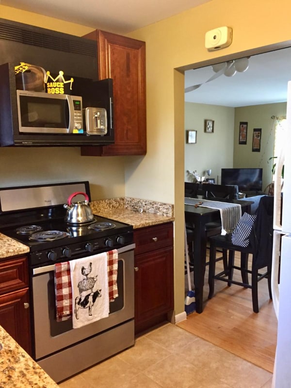 property at 2808 W 13 Mile Rd