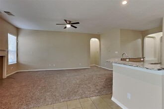 12718 Whistling Springs Dr in Humble, TX - Building Photo - Building Photo