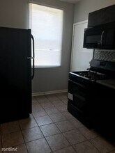 7926 S Luella Ave in Chicago, IL - Foto de edificio - Building Photo