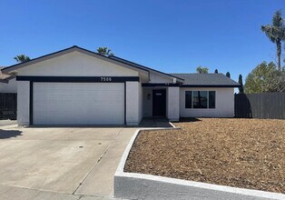 7506 Alonda Way in San Diego, CA - Building Photo - Building Photo